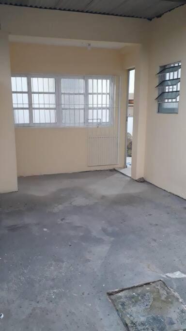 Casa A 250 Metros A Pe Da Praia. Otima Localizacao
