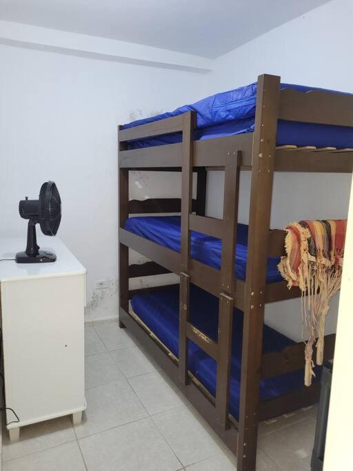 Casa A 250 Metros A Pe Da Praia. Otima Localizacao Сasa de vacaciones Bertioga