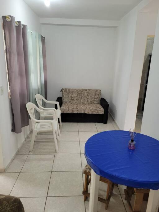 Casa A 250 Metros A Pe Da Praia. Otima Localizacao *